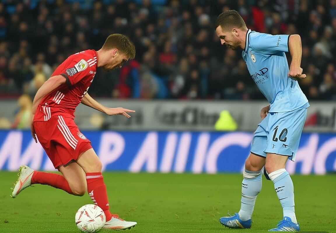 拜仁慕尼黑VS曼城：历史交锋与未来争霸回顾(图3)